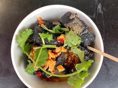 -黑色经典臭豆腐·湖南特产(坡子街店)