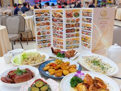 -轩记海鲜餐厅·四十五年老字号·经典粤菜(西区彩虹店)