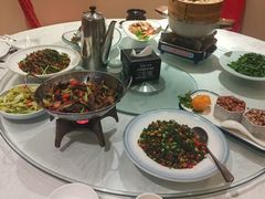 -鄱阳湖·江西小炒·瓦罐煨汤(五道口店)