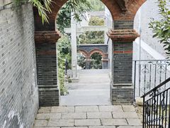 -伯先公园