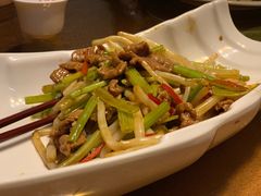 -东馆和天下特色餐饮(工农店)