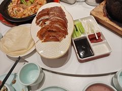 -梅利汴京烤鸭•开封豫菜地标店(东司门店)