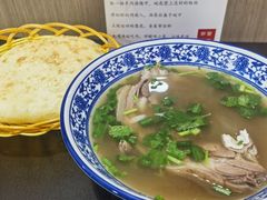 -丰登陕西水盆牛羊肉·泡馍