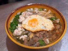 -花溪牛肉粉(八鸽岩店)