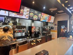 -汉堡王(梅村服务区南店)