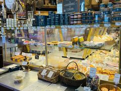 -Le Comptoir de la Gastronomie