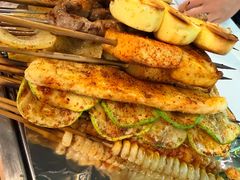 -云晓光头烧烤吧(德平路店)