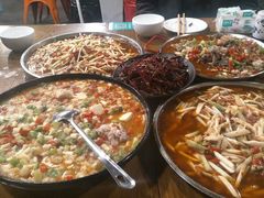 -邱金小炒·30 年盐帮江湖菜(自贡店)