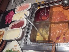 -海底捞火锅(金山百联店)