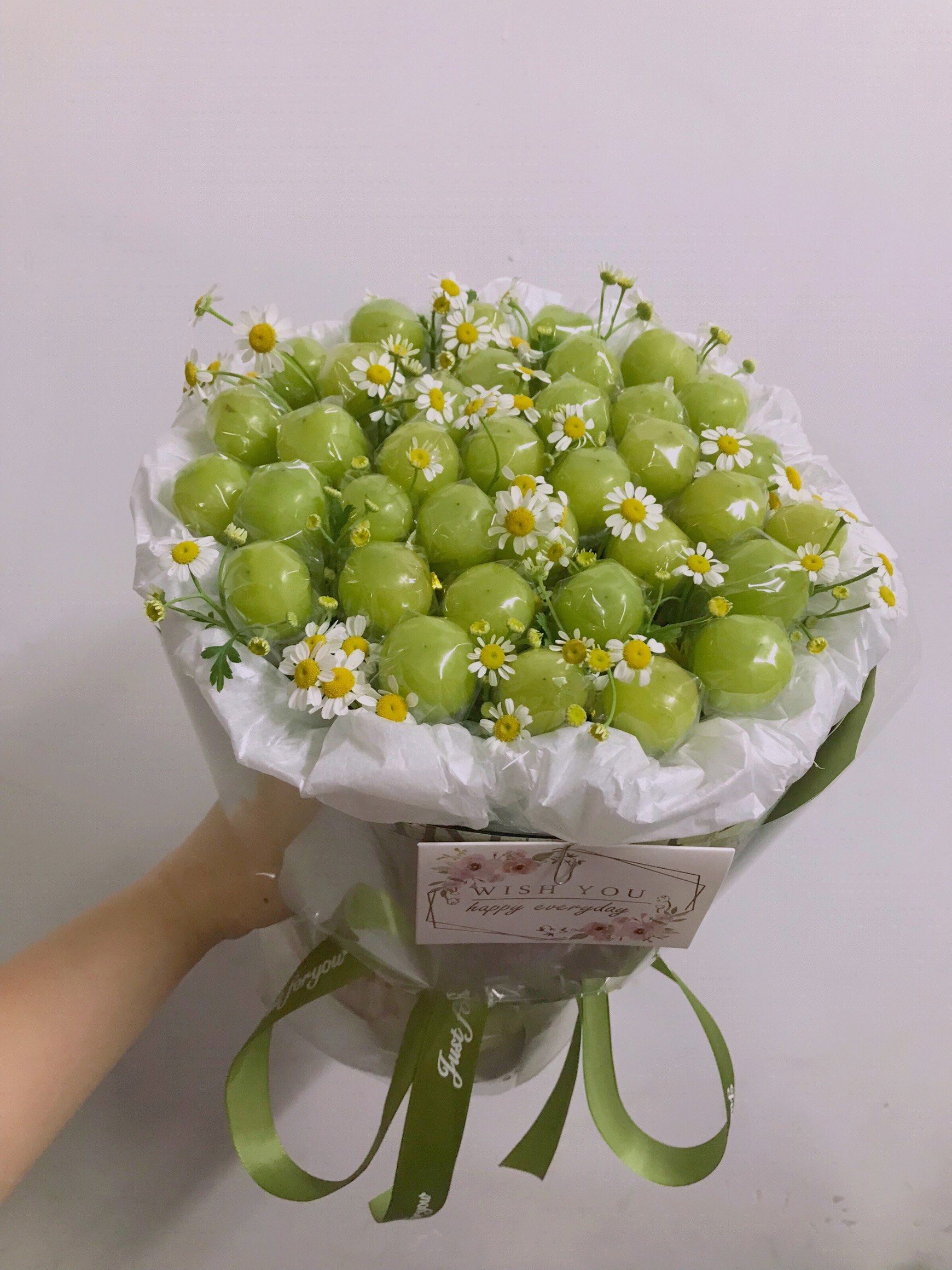阳光葡萄花束