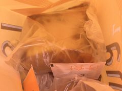 -罗森尼娜(德思勤店)