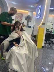点击看大图 -CACA HAIR SALON