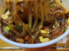 -八一路好吃街(雨田商务大厦店)