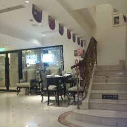 -孔雀手美甲美睫护理