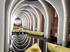 -涨巢·潮玩水疗局