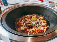 -人民公社铁锅炖·东北菜(卫国道店)