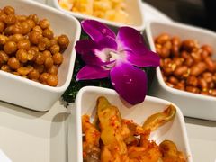 -乐领拈花溪·林涧食韵