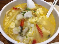 -渝是乎川渝小炒(新世界百货望京店)