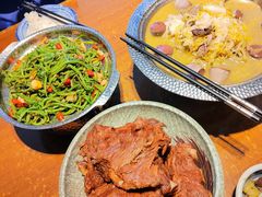 -95号酱骨·一块豆腐(展春园西路店)