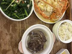 -雪梅月子中心(华侨城店)