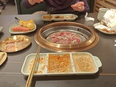 -梨花甄选自助烤肉(小寨原力场店)