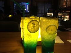 -三两三民谣咖啡清吧