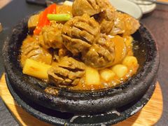 石锅手打牛肉丸-潮堂 · 潮州菜(国贸商城店)