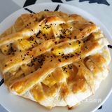 烤箱上下200度烤15分钟，出炉～吃了一块超级好吃