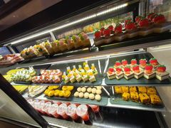 -享遇.锅姥姥牛排海鲜自助(小寨店)