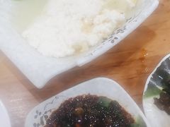 -丘艳豆花饭大排档(大坪店)