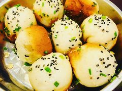 特色生煎-三两春(浦三路店)