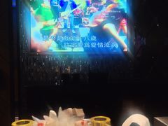 -萧邦音乐会所KTV(向西店)
