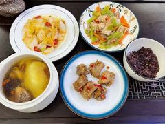 -臻爱住家月嫂育儿嫂(万达店)
