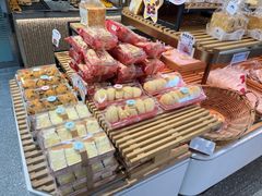 -Caidie Bakery采蝶轩(人民东路店)
