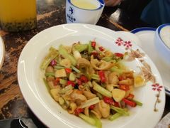 -饭桌故事·血鸭湘(荣宝华店)