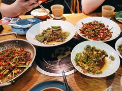 -吃饭皇帝大土家民族菜(正大广场店)