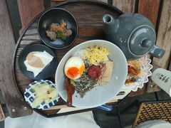 -啢啢茶寮(芳华横街店)