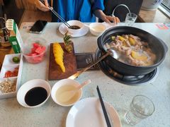 -烹然四季椰子鸡火锅(团结湖总店)