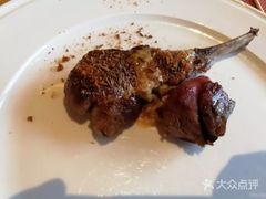 -大中华希尔顿酒店-念自助餐·嗨啤·小龙虾