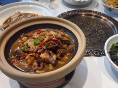 -琥珀老六龙虾(四里河店)