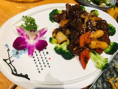 -嘉厨小馆(宜山路店)