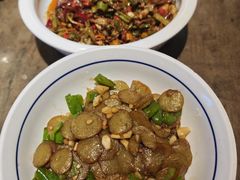 -阿财老铺·老蚌埠龙虾城(华夏总店)