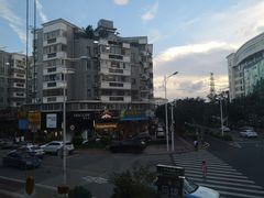-鑫悦楼煎蟹·16年海鲜大排档