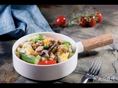 -名典咖啡语茶(茂源大厦店)