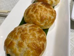 菠萝叉烧包-御宝轩(益丰·外滩源店)