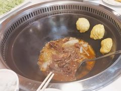-哈尔滨烧烤·山河村铁锅炖(交大店)