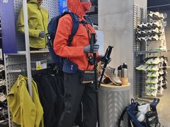 -迪卡侬(大英山店)