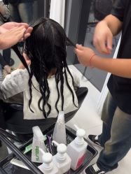 -U·NI SALON 造型
