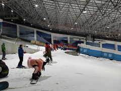 -绍兴启迪乔波冰雪世界