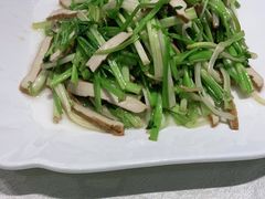 -启东海鲜人家(古美路店)